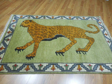 4x6 Leopard Vintage Wool Rug