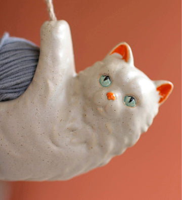 Tan Hanging Cat Planter